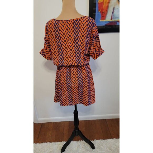 My Story Blue & Orange Shoulder Cut out Chevron Dress in Small - Picture 3 of 10
